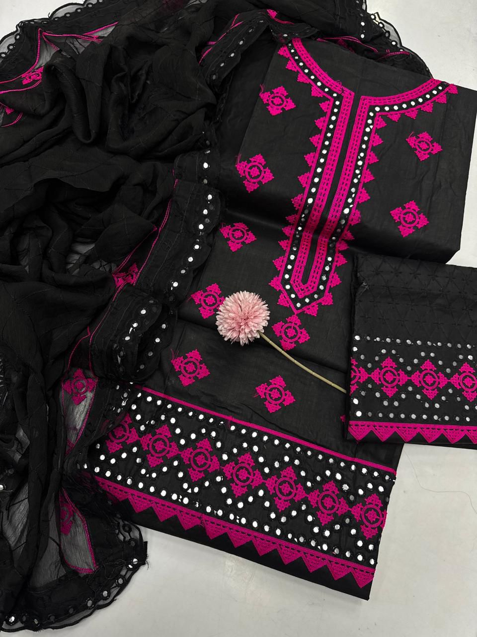 Best Quality cotton lawn